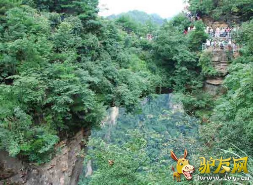 1天下第一桥_副本.jpg